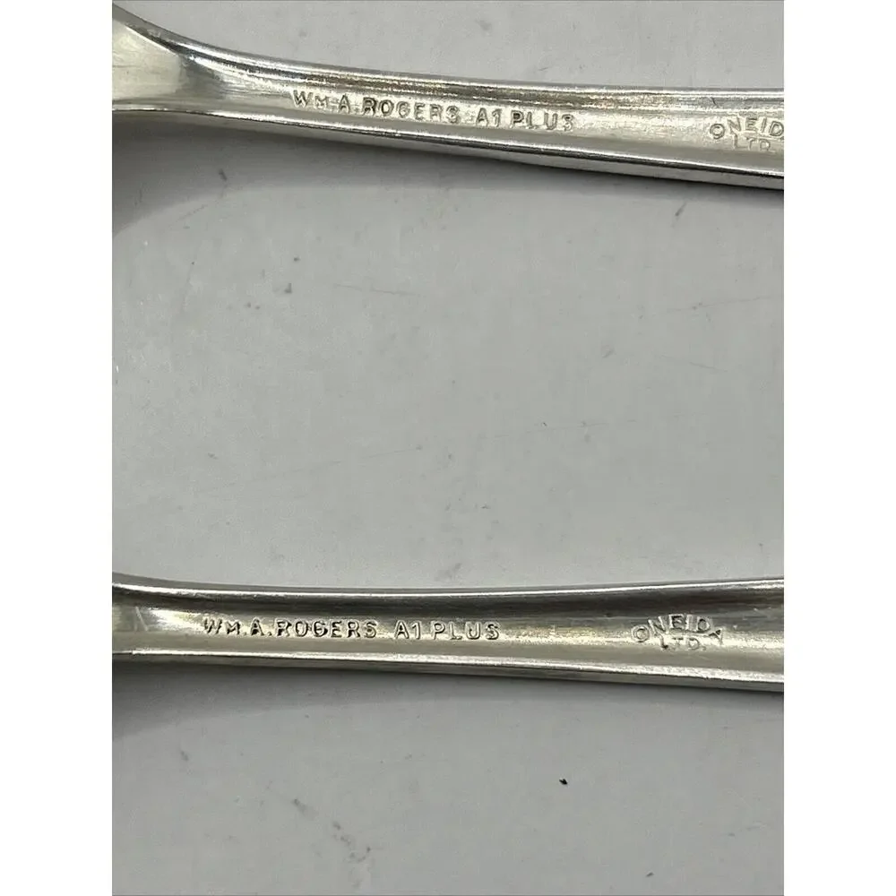 Wm A. Rogers A1 plusOneida Ltd Silverplated serving set Fork And Spoon “Malibu”